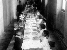 FOTO 302: MENSA SCOLASTICA