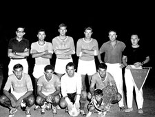 FOTO 361: TORNEI NOTTURNI DI CALCIO: LA SQUADRA DEL BAR LEPANTO