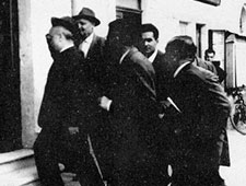 FOTO 375: L'ON. FANFANI INAUGURA LA NUOVA SEDE DELLA D.C.